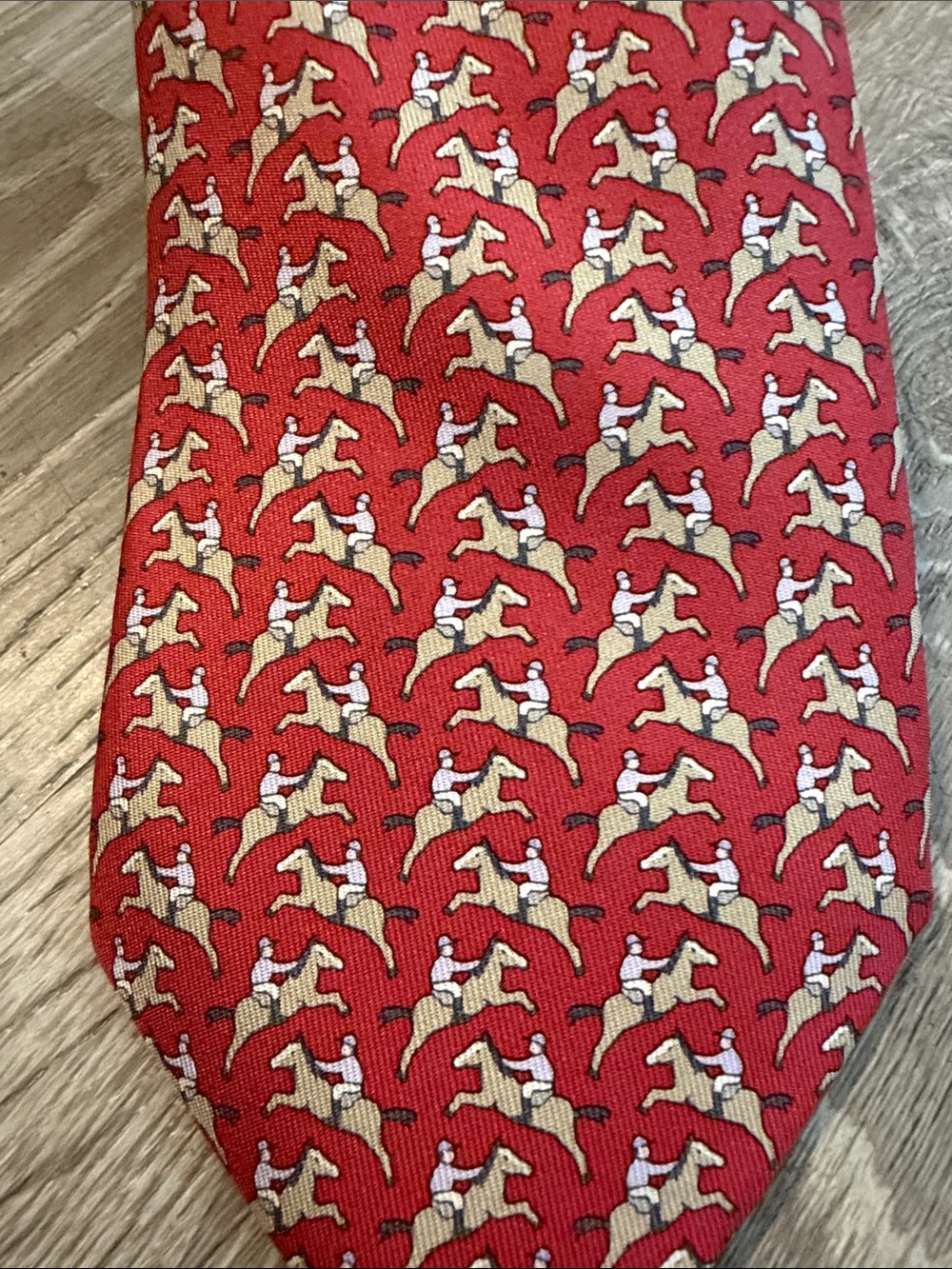 Hermes Paris Vintage Equestrian Jockey Pattern Print Men’s Silk Crimson Red Tie - Picture 3 of 9